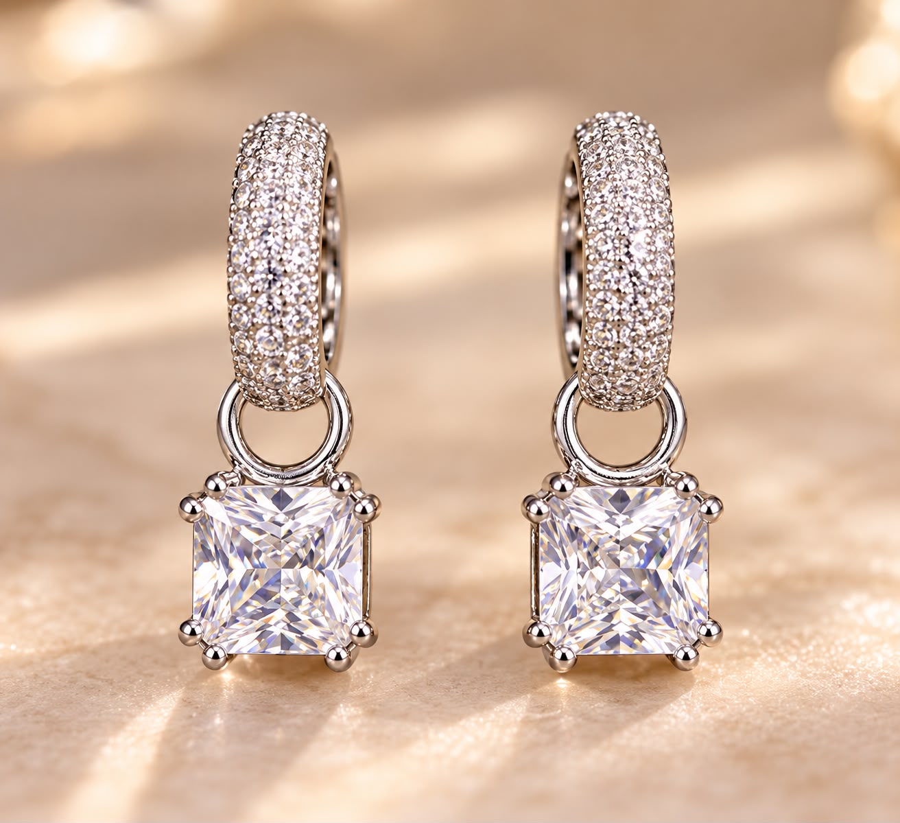 Éclat Crystal Huggers, view 2