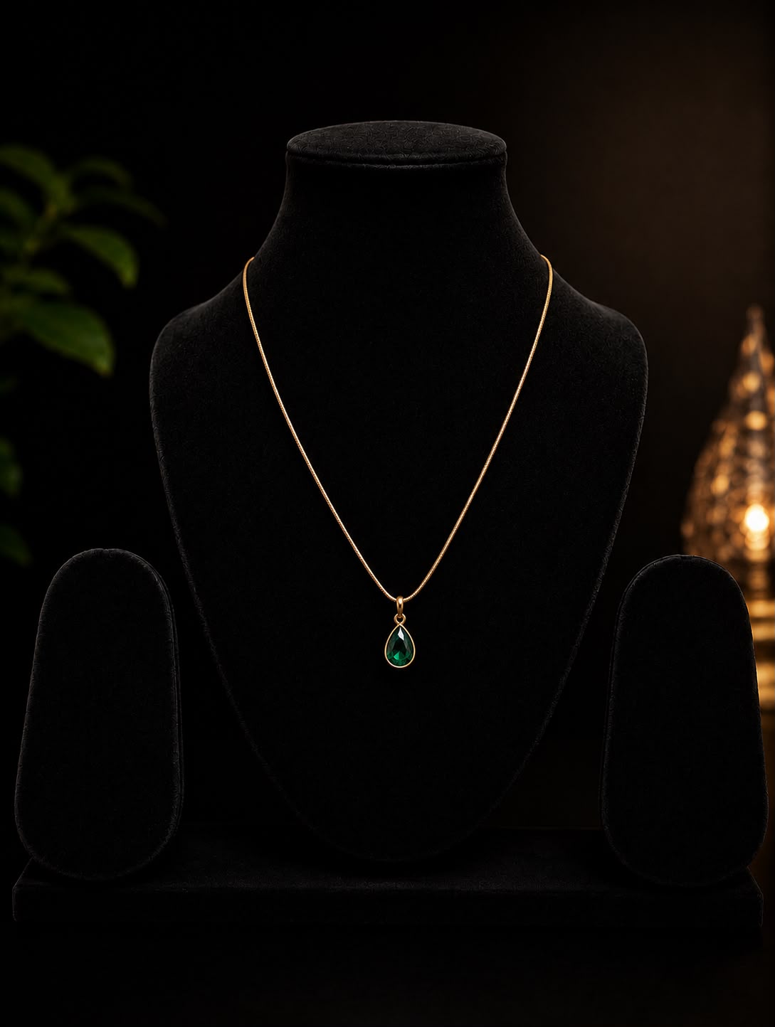 Emerald Whisper, view 3